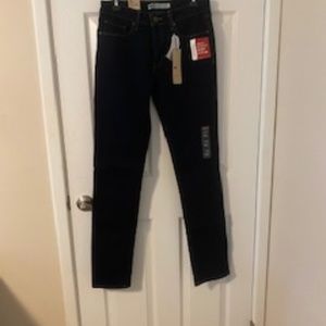Levi's mid rise skinny Jean